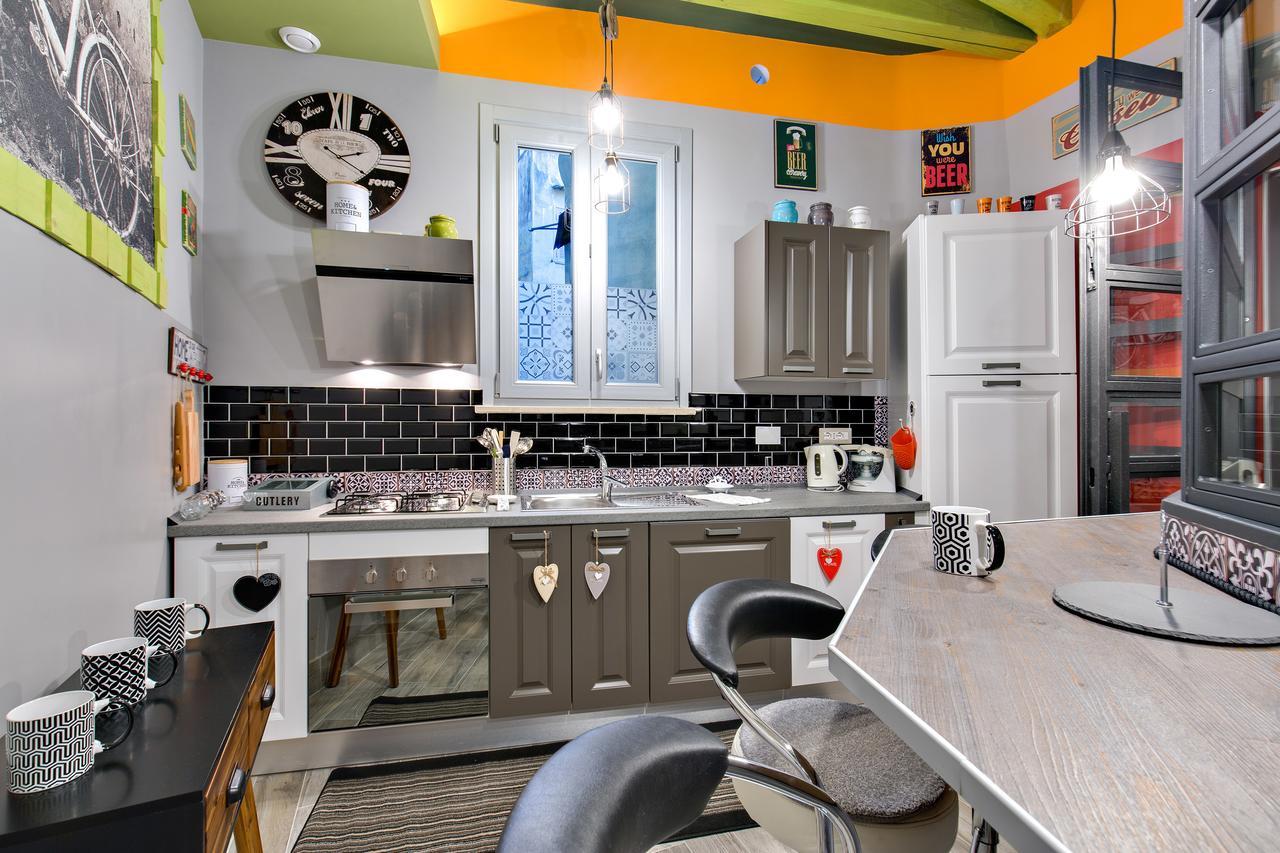 Rome As You Feel - Design Apartment At Colosseum מראה חיצוני תמונה