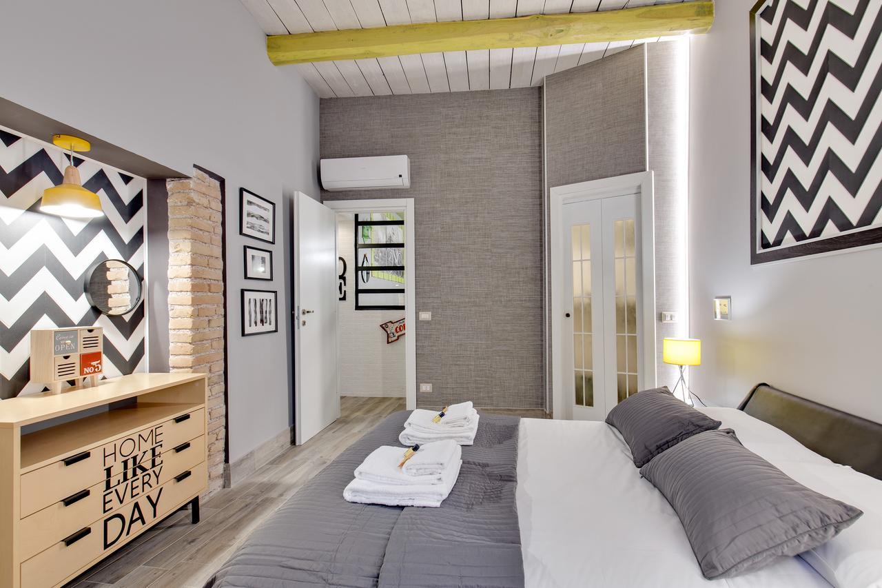 Rome As You Feel - Design Apartment At Colosseum מראה חיצוני תמונה