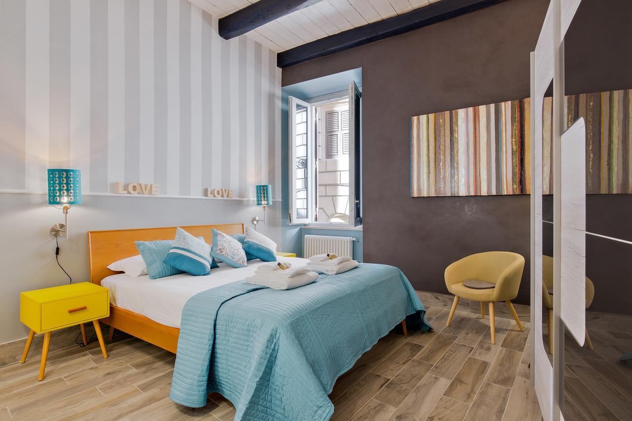 Rome As You Feel - Design Apartment At Colosseum מראה חיצוני תמונה