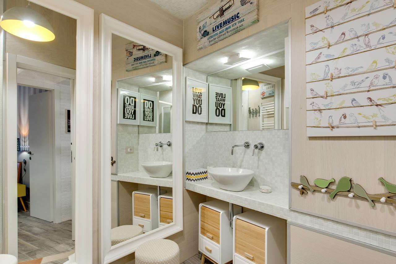 Rome As You Feel - Design Apartment At Colosseum מראה חיצוני תמונה